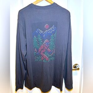 KAVU - Sasquatch / Bigfoot Long Sleeve Graphic T-Shirt, Men’s Size 2XL